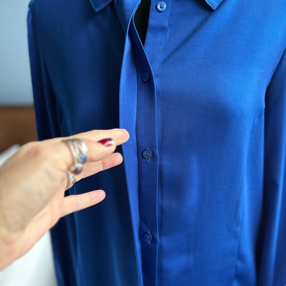 DKNY Blue Satin Button Down Hidden Button Long Sleeve Shirt - Office Siren - Picture 5 of 17